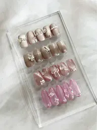 【✨️キラキラ好きな方✨️】うるちゅるワンホンネイル💎〈オフ + 500円〉