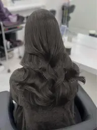 🤍リピーター様限定🤍透明感カラー+2step保湿トリートメント🌟 (ロング料金なし◎)