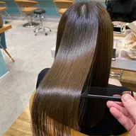 朝のセットが楽になる✨【髪質改善】美髪ナチュラル縮毛矯正+トリートメント