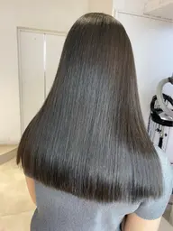 【U25限定】シャンプー🧴＆トリートメント🧖🏼‍♀️＋マッサージ付き（ストレート仕上げ）