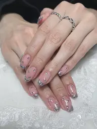 【シンプルが好き】フレンチネイル／カラーグラデーション🩷