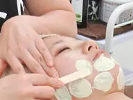 【新MENU♪お顔の産毛・角質スッキリ】フェイスWax脱毛（美肌パック付）