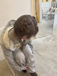 W color (ブリーチとオンカラー)【女性限定】