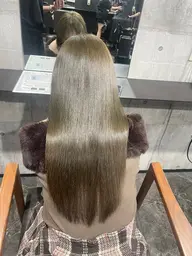 圧倒的ツヤ髪の髪質整形
