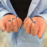 【期間限定ハンド】フレンチネイル（クリアベース）