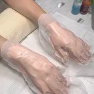 お手軽にお手元ケア　主に手の甲のケアコースとなります。初めての方やお手元ケアが気になる方におすすめ♡