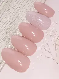 【オフあり】オフ無料🫧300色から選べる💐ワンカラー/ラメグラデーション(フィルインオフ・ケア込み)✩現金支払いのみ