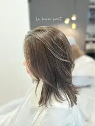 骨格を見ながらなりたいイメージに近づけるデザインをご提案いたします。理想とするスタイル、お悩みを詳しくお聞かせください!