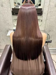 癖でお悩み、艶を出したい方⭐️カット➕艶髪縮毛矯正✨髪質改善ストレート⭐️（ロング料金なし）
