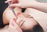 【人気No. 1🧡】シンメトリー式本格小顔矯正