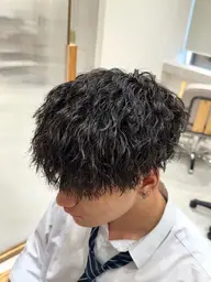 ツイストスパイラルパーマ+カット+トリートメント　メンズ限定