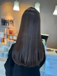 ヘアーを整え気持ちにスイッチを！カット＋縮毛矯正+超音波ケアー¥19000