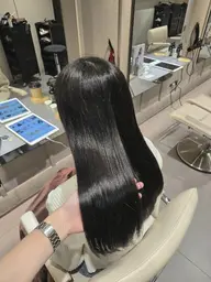 🍥 組み合わせメニュー 🍥 艶髪ワンカラー ➕前髪縮毛矯正➕シャンプー＆トリートメント