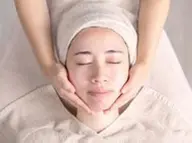 【新規】美肌育成!!『ヒト由来美容エキスレアリゼ』毛穴美白+ヒト由来美容エキス+美肌菌ピーリング顔首肩50分\5990