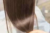 【多様な髪のお悩みに◎】髪質改善　酸性ストレート¥22,000