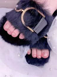 キャンペーン‼️フットワンカラー¥3990、初回ソフトジェルオフ無料