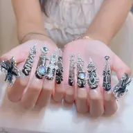 ゴテゴテネイル•キャラクター系•ネイルチップ長さ出し10本＋デザインやり、つけ放題💖