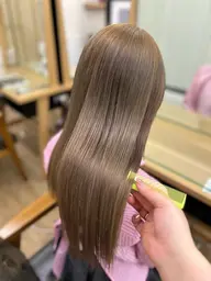 🧚🏻‍♀️ブリーチあり🧚🏻‍♀️ハイトーンケアブリーチ＋クイックトリートメント付き♡