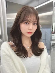 前髪顔まわりカット