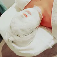 【美白・透明感・くすみ・小顔・乾燥ケア】ホワイトショット 美肌トリートメント60分 毛穴の吸引・リンパドレナージュ付き！