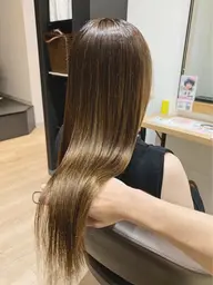 髪質改善ストレート(縮毛矯正)＋ブロー＋艶感トリートメント¥15400→¥11000