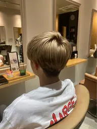 ブリーチリタッチ(1.5~2cm)＋透明感カラー＋3stepトリートメント✨️