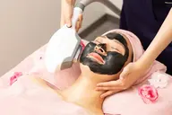 【毛穴でお悩みの方に★】カーボンフェイシャル