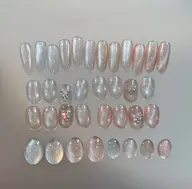 水光感マグネットデザイン　シンプルネイル