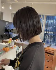 ボブ限定❗️レディースカット ✨️シャンプー追加￥660​〜​