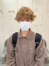 【 学生限定‼️⠀】学割価格！メンズカット‪‬➕パーマ➕炭酸スパ🦋𓂃 𓈒𓏸