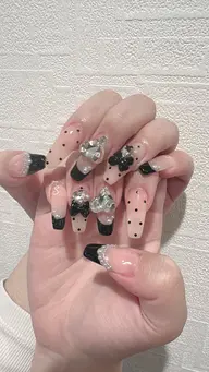 50%🈹🉐人気N0.1🎀チップ長さだし+持ち込みデザイン10本+パーツつけ放題（10日以内直し無料）