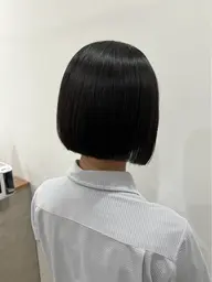 ボブカット(ワンレングス、切りっぱなし)
