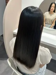 縮毛矯正やストレートパーマ履歴限定✨10〜20代限定✨髪質改善トリートメント+カット✨