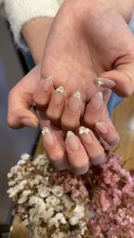 【オフ込み4月新生活応援📣🌸潤い♡密着 】フレンチネイル