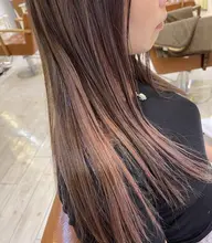 インナーカラー（インナーブリーチの後にオンカラーのダブルカラーです）(施術時間 4時間​〜​)