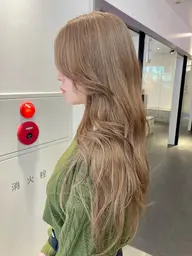 🦋初回限定🦋全頭ブリーチ➕ワンカラー➕カット➕選べるトリートメント🔰ケアブリーチ変更可