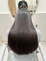 [学生限定]カット➕ケアカラー➕3stepトリートメント