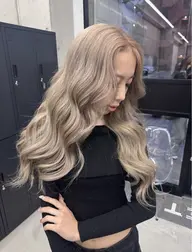 【U24限定】先着10名様☆1ブリーチカラー¥10,700‼️透明感溢れるハイトーンカラー👼🏻💞✨リタッチ🉑