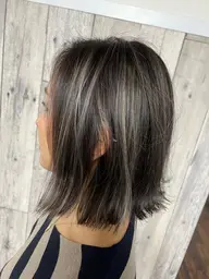 👯‍♀️ダブルカラー👯‍♀️（ブリーチ＋前処理トリートメント＋カラー）コアミー2stepトリートメント