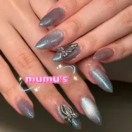 チップスカルプワンカラ💅マグネット🧲キラキラフラッシュ✨パーツ2個付き