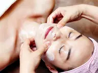 アロマ70分+ 毛穴洗浄＆【肌荒れ・フェイシャル50分】 ☆美容パック付き 計120分