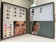 【オフ無料】ブラウンフラットラッシュ100本(10色の中選択/美容液込み)