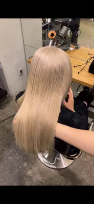 🖤レイヤーカット➕ダブルカラー(ブリーチ+オンカラー)🖤