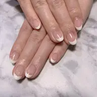 フレンチ¥5,000💐 ネイリストのモデルさん募集中！！初回・4週間以内ソフトジェルフィルイン無料❣️※ベース1層残し
