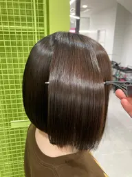 ブリーチ毛でも施術可能！✨️シルクストレート+カット＋髪質改善トリートメント（ホームケア付）