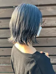 【重たく見えない黒染め】透明感アリの就活カラー！