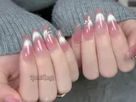 話題のワンホンデザイン✨💕自爪チークマグネットフレンチ¥7920