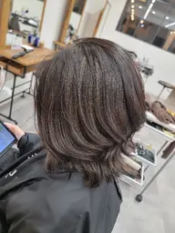 【脱白髪染め】白髪ぼかしハイライトカラー+TOKIOトリートメント✨