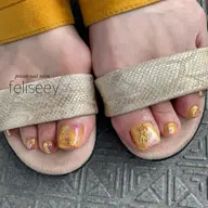 〘オフ込み 〙フットジェル持ち込みデザイン  オフの有無をご予約の際にご連絡ください🙇‍♀️