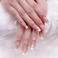 【期間限定】マグネット✖️フレンチネイル